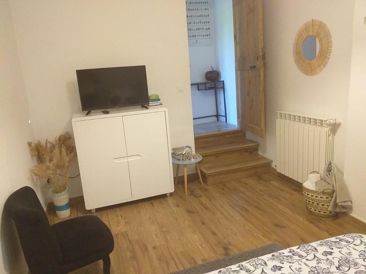 Deux M Bed & Breakfast Villes-sur-Auzon Dış mekan fotoğraf
